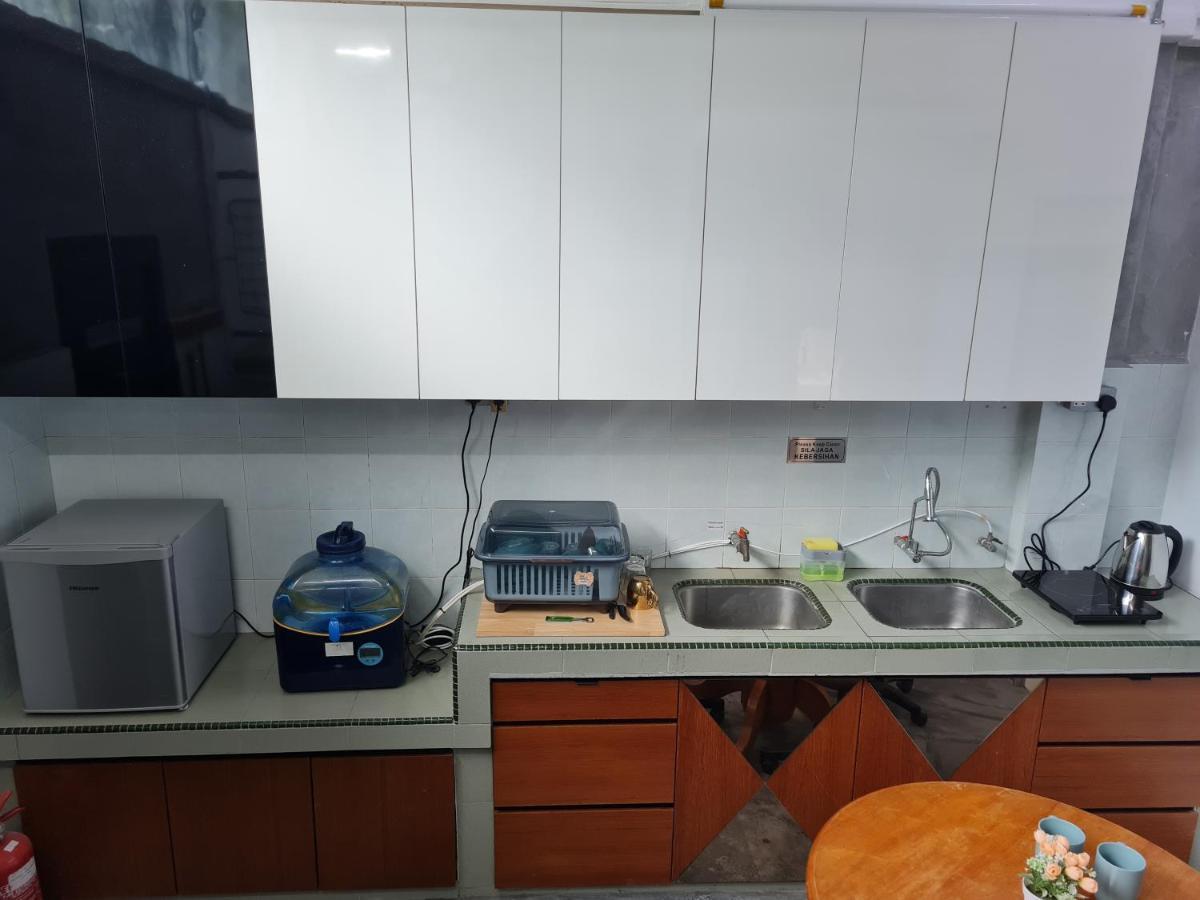 Lot 85 Seremban Town New Cozy Homestay Lobak Roomstay Exterior photo