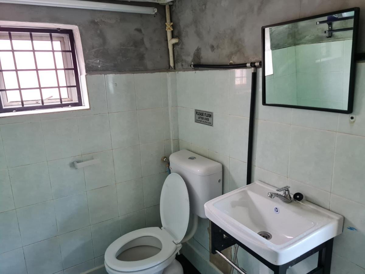 Lot 85 Seremban Town New Cozy Homestay Lobak Roomstay Exterior photo