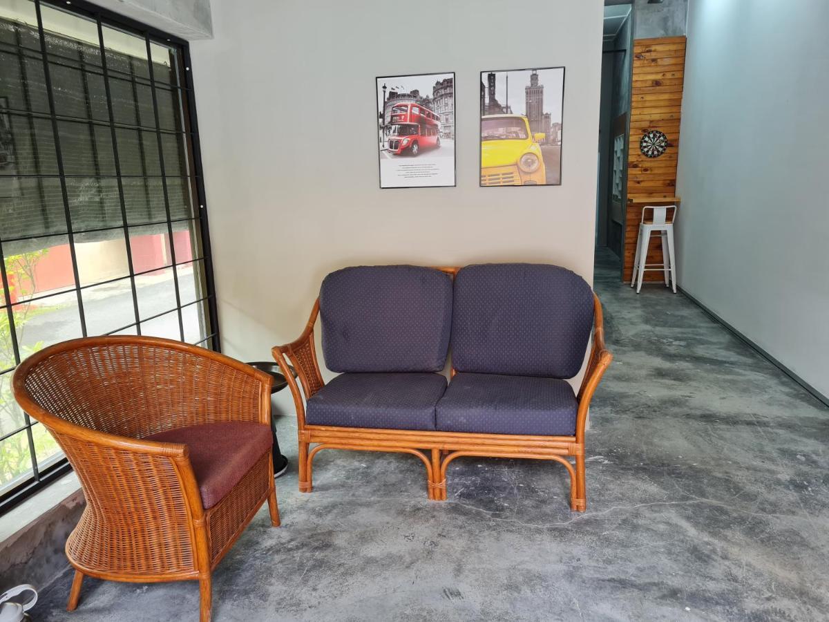 Lot 85 Seremban Town New Cozy Homestay Lobak Roomstay Exterior photo